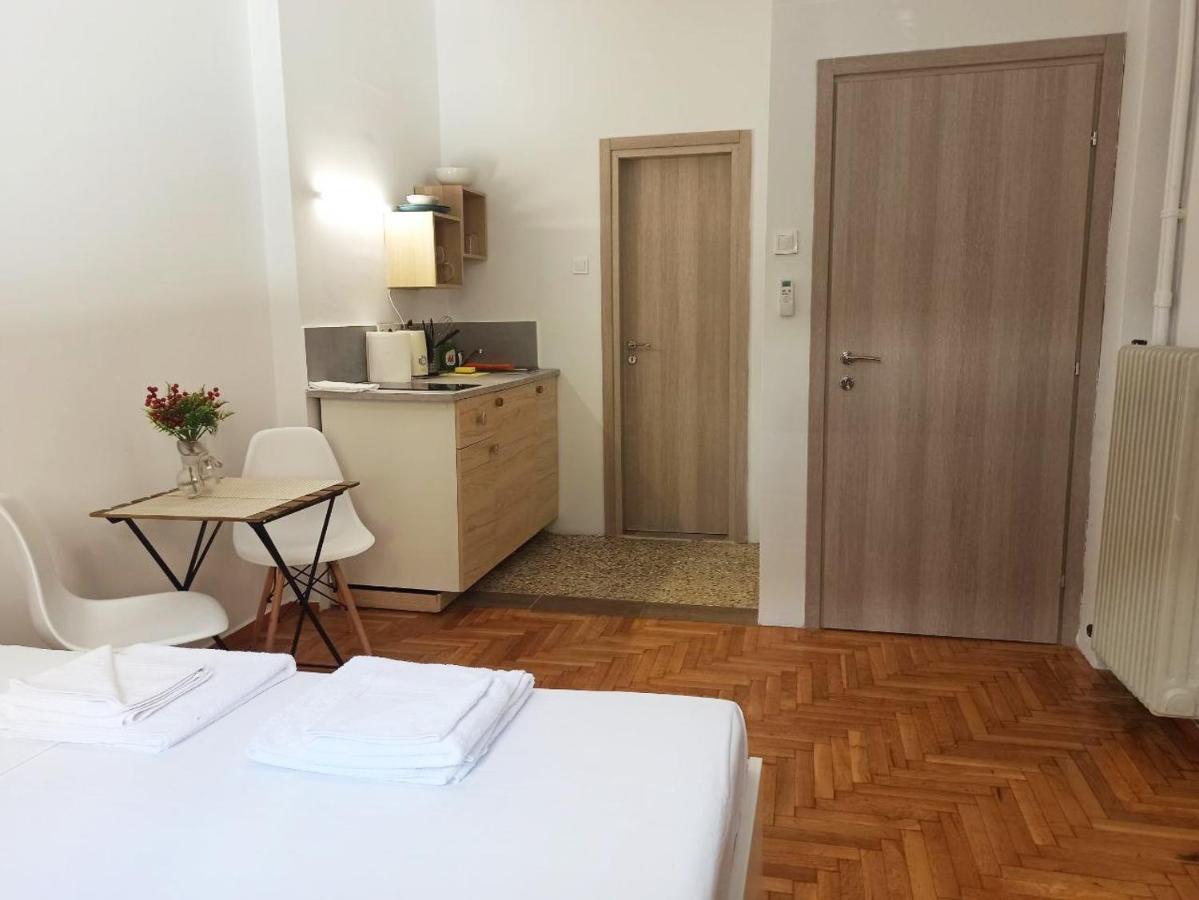 Apartament Rustic Studio Ateny Zewnętrze zdjęcie